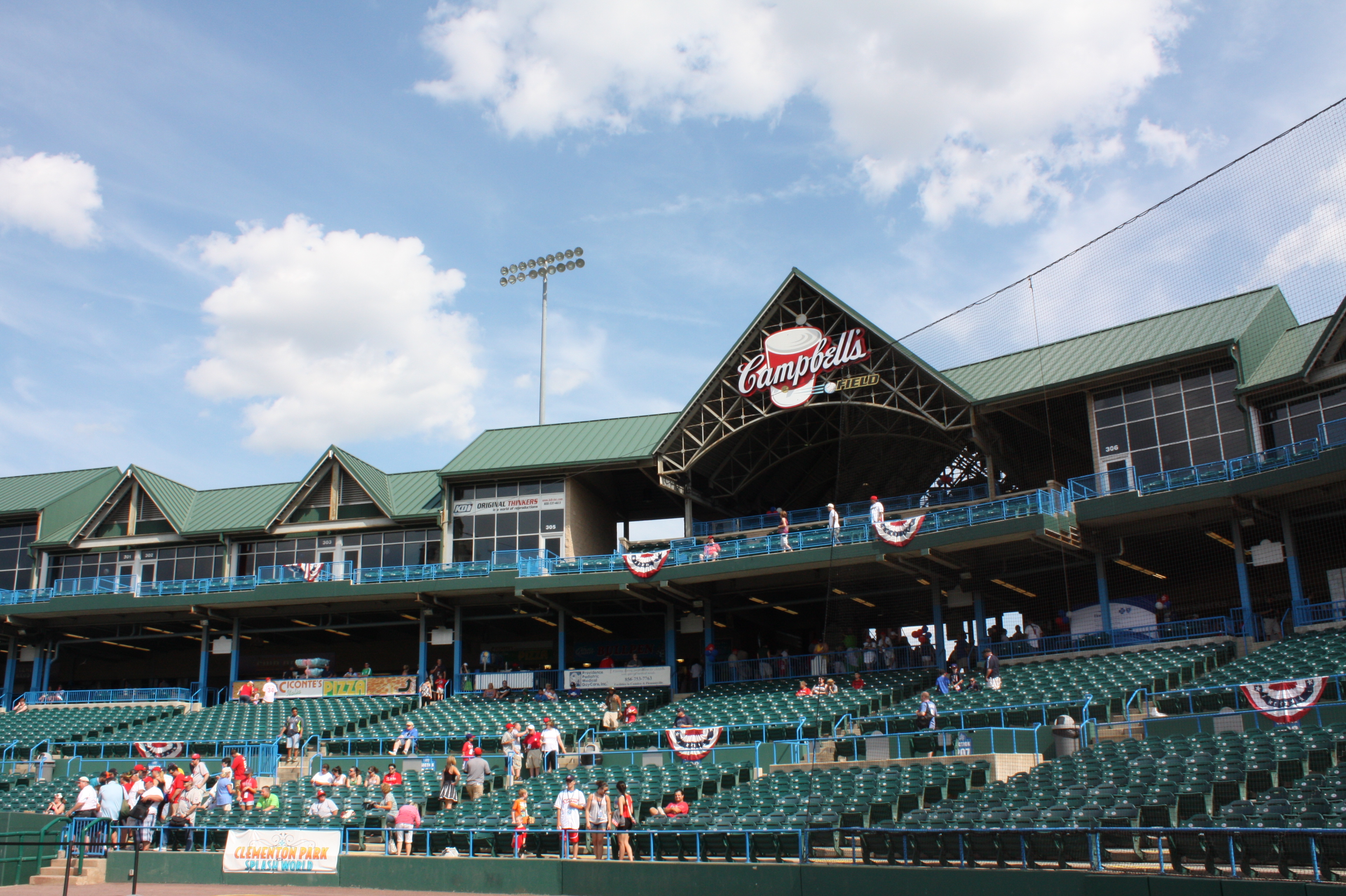 Celebrity softball 5